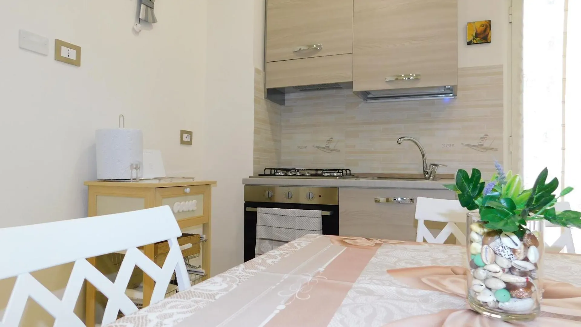 Cariteo Home 나폴리 0*,  이탈리아